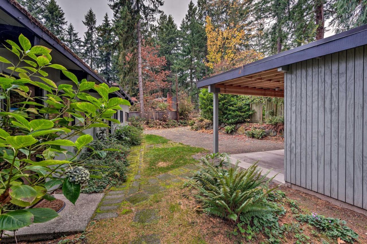 Вілла Updated 1970S Island Bungalow, 8 Miles To Seattle! Mercer Island Екстер'єр фото