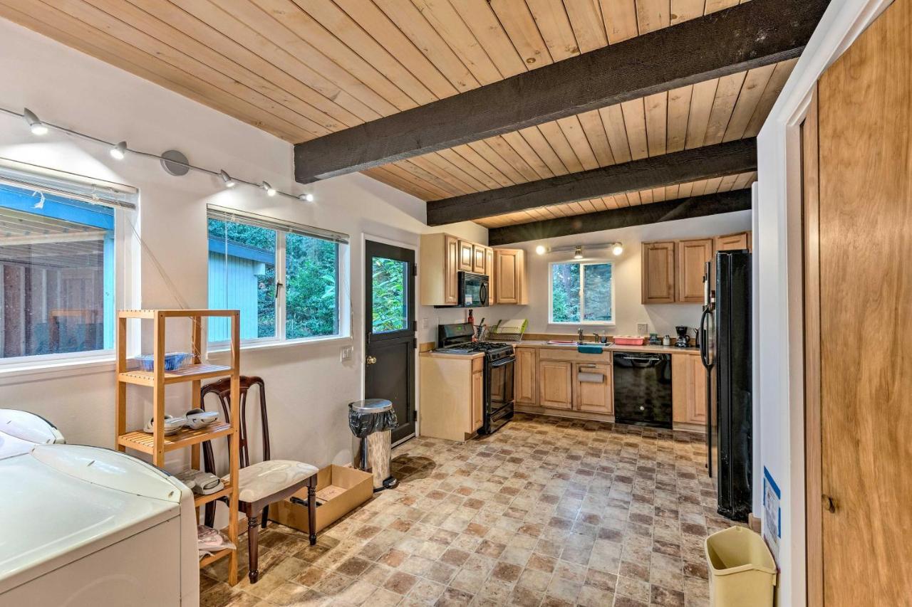 Вілла Updated 1970S Island Bungalow, 8 Miles To Seattle! Mercer Island Екстер'єр фото