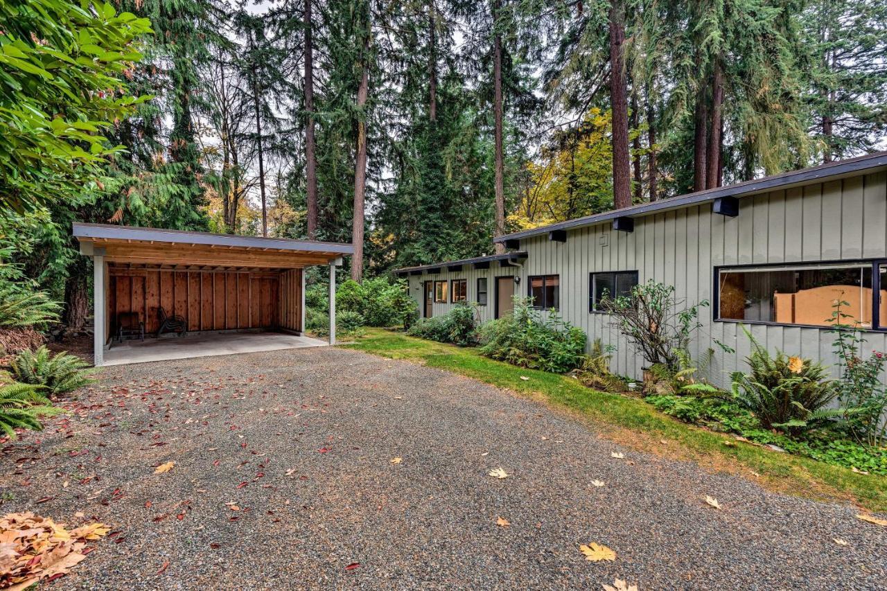 Вілла Updated 1970S Island Bungalow, 8 Miles To Seattle! Mercer Island Екстер'єр фото